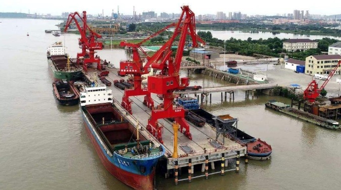 潜江概述露天料场港口封闭问题的实行方法